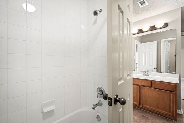 5307 Amber Sky Lane, Rosharon, TX 77583