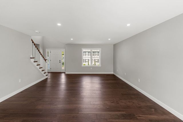 961 Wood St, Fall River, MA 02721