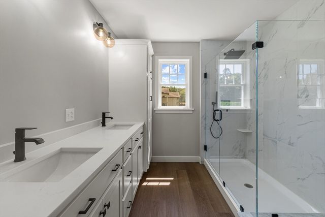 961 Wood St, Fall River, MA 02721