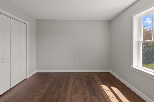 961 Wood St, Fall River, MA 02721