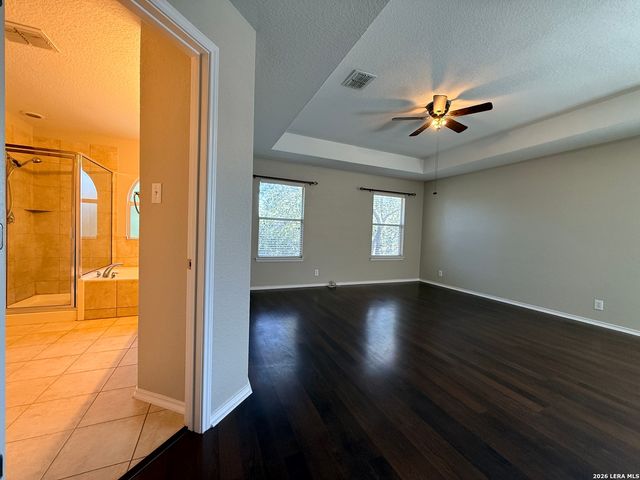 6926 Abbey, San Antonio, TX 78249