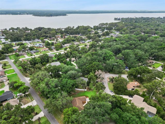 480 LAKE FOREST CIRCLE, Mount Dora, FL 32757