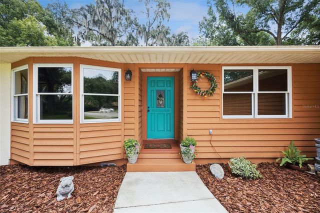 480 LAKE FOREST CIRCLE, Mount Dora, FL 32757
