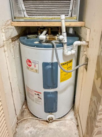 3930 Inverrary Boulevard 304-d, Lauderhill, FL 33319