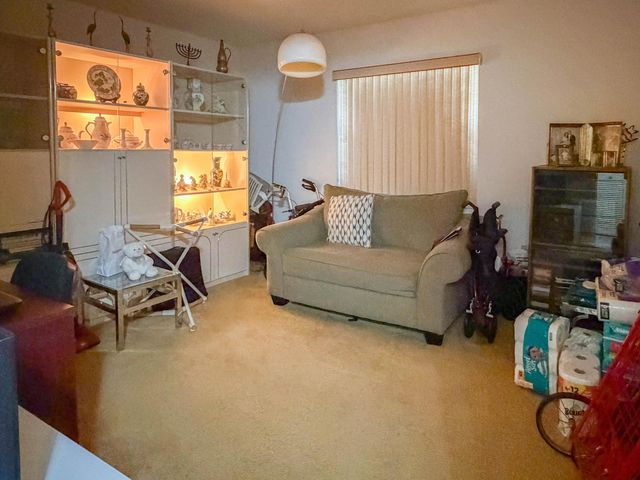 3930 Inverrary Boulevard 304-d, Lauderhill, FL 33319