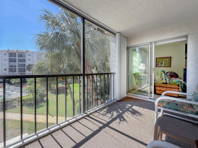 3930 Inverrary Boulevard 304-d, Lauderhill, FL 33319