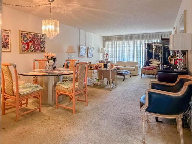 3930 Inverrary Boulevard 304-d, Lauderhill, FL 33319