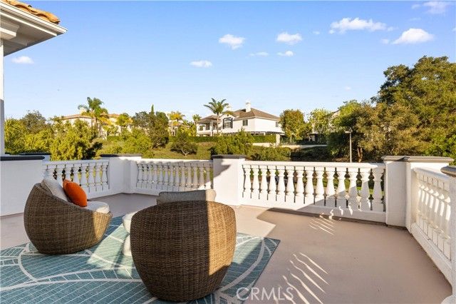 9 Rue Delacroix, Laguna Hills, CA 92679