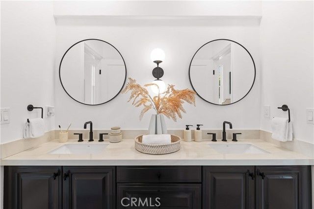 9 Rue Delacroix, Laguna Hills, CA 92679