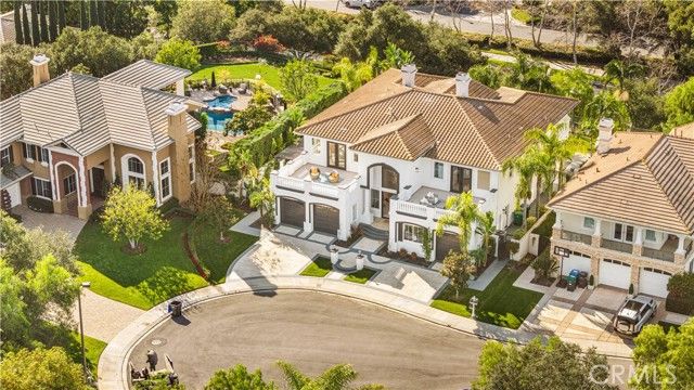 9 Rue Delacroix, Laguna Hills, CA 92679