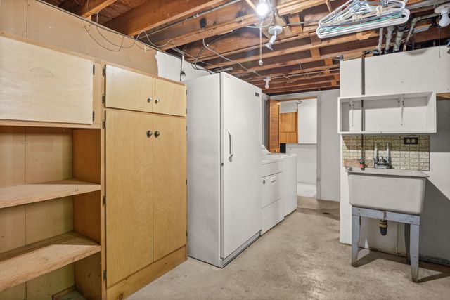 30W520 Arbor Lane, West Chicago, IL 60185