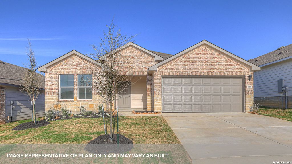 305 COTTONMOUTH LANE, Seguin, TX 78155