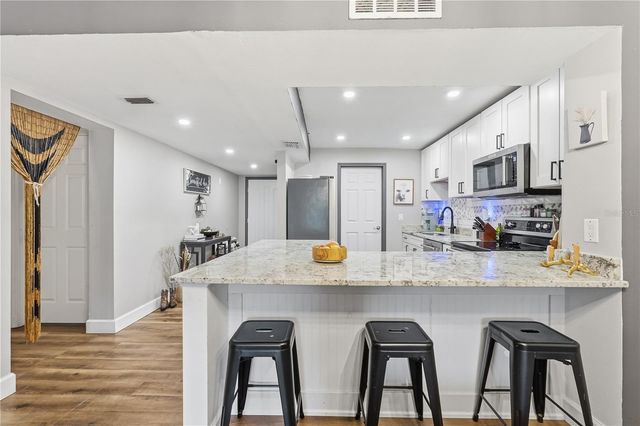 1200 TARPON WOODS BOULEVARD N2, Palm Harbor, FL 34685