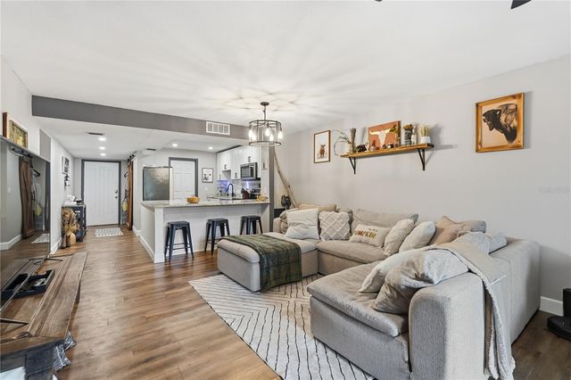 1200 TARPON WOODS BOULEVARD N2, Palm Harbor, FL 34685