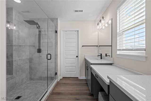 8924 Leatherleaf Drive, Columbia Station, OH 44028