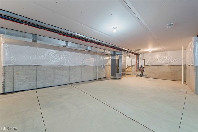 8924 Leatherleaf Drive, Columbia Station, OH 44028