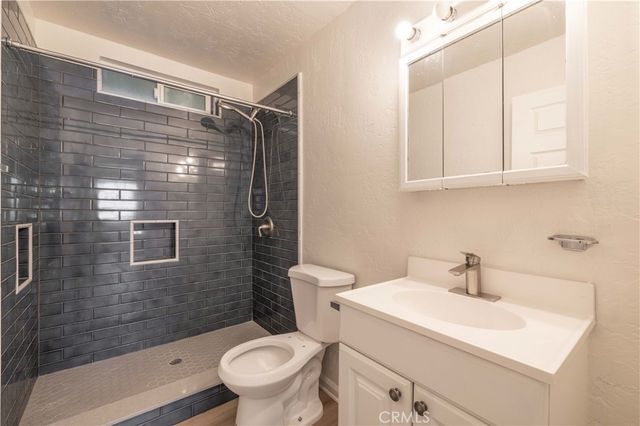 1044 E Country Club Boulevard, Big Bear City, CA 92314