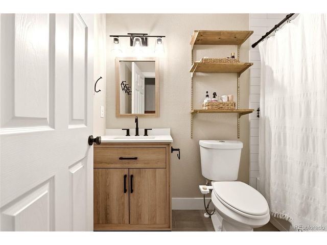 50 S Hooker St, Denver, CO 80219