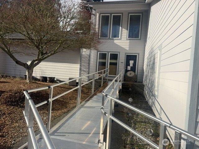 2417 Greenhaven Place NW, Bremerton, WA 98312