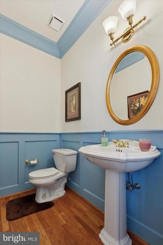 15 EASTGATE DR, Phoenixville, PA 19460