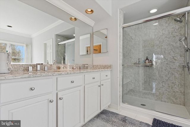 15 EASTGATE DR, Phoenixville, PA 19460