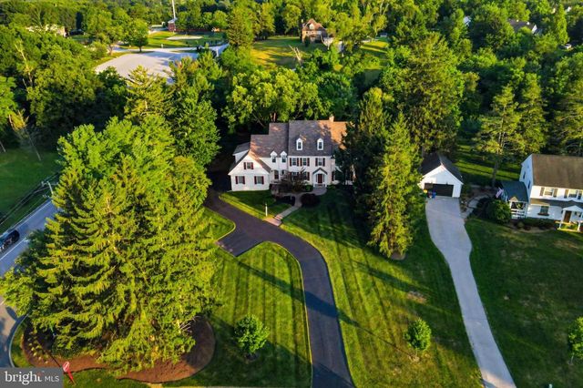 15 EASTGATE DR, Phoenixville, PA 19460