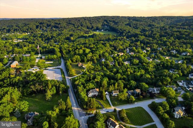 15 EASTGATE DR, Phoenixville, PA 19460
