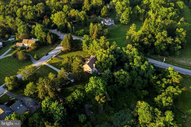 15 EASTGATE DR, Phoenixville, PA 19460