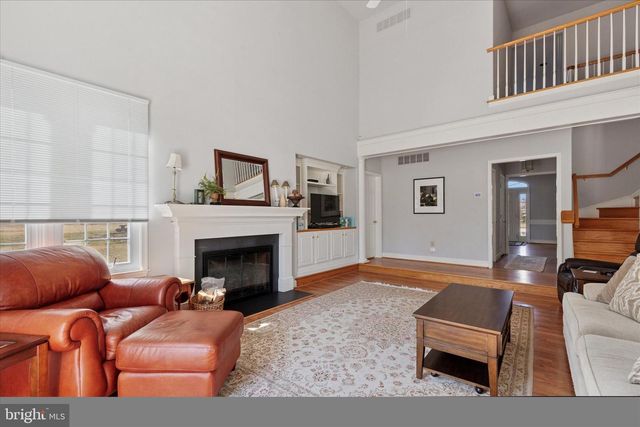 15 EASTGATE DR, Phoenixville, PA 19460