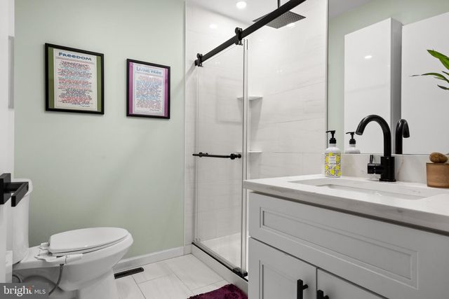 6104 WALNUT AVE, Pennsauken, NJ 08109