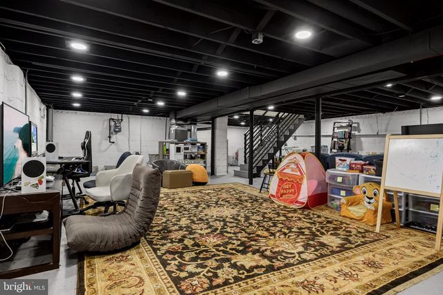 6104 WALNUT AVE, Pennsauken, NJ 08109