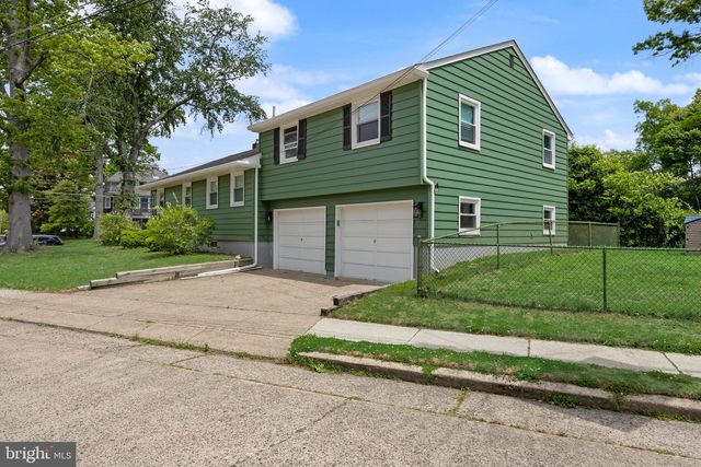 6104 WALNUT AVE, Pennsauken, NJ 08109