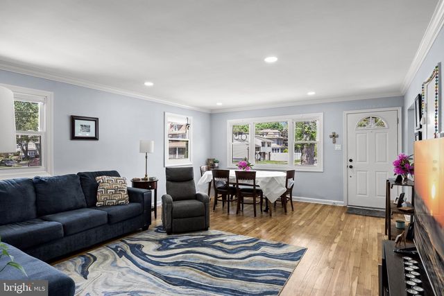 6104 WALNUT AVE, Pennsauken, NJ 08109