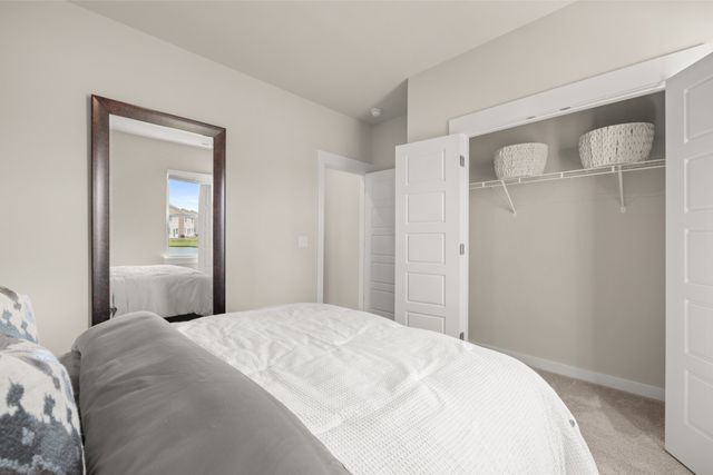 42 Torrey Pines Ln, Lebanon, TN 37087