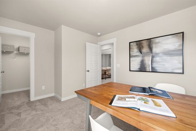 42 Torrey Pines Ln, Lebanon, TN 37087