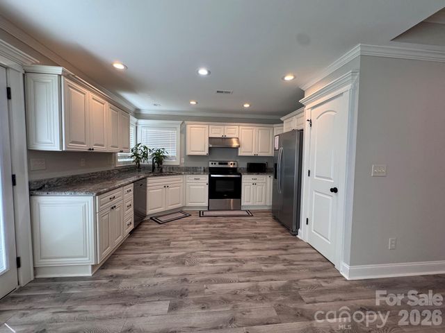 792 Harris Avenue NW, Valdese, NC 28690