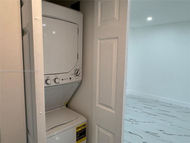 9726 Hammocks Blvd 203-26, Miami, FL 33196
