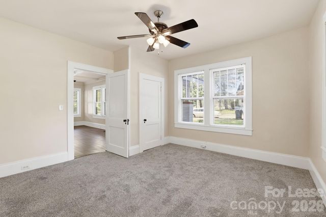 525 W Third Avenue, Gastonia, NC 28052
