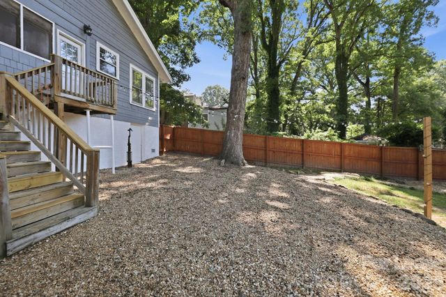 525 W Third Avenue, Gastonia, NC 28052