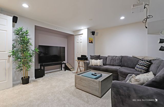 451 W Waterbury Drive, Round Lake, IL 60073