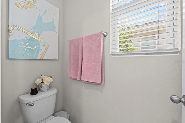 858 BALLANTYNE DRIVE, Lake Wales, FL 33898