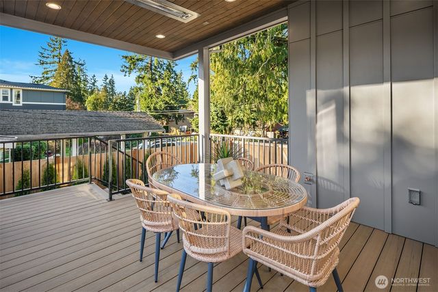 12525 NE 75th Street, Kirkland, WA 98033