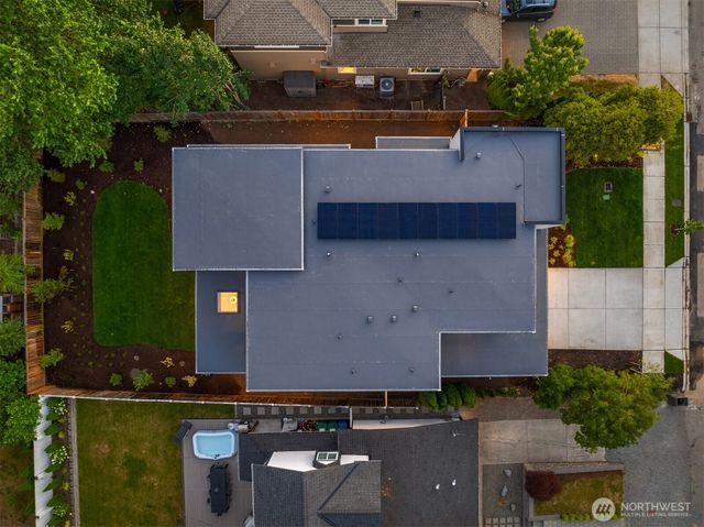 12525 NE 75th Street, Kirkland, WA 98033