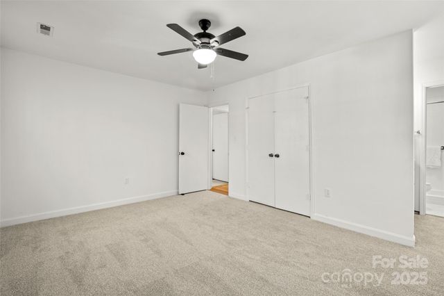 429 Sunnywood Lane, Charlotte, NC 28270