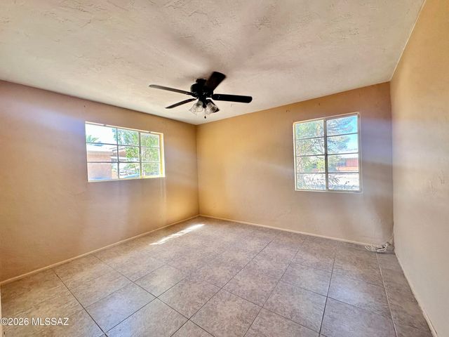 5962 E 25th Street, Tucson, AZ 85711