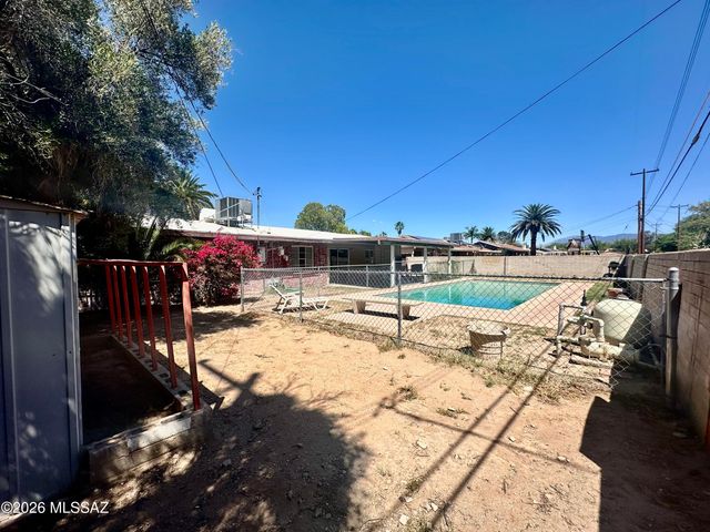 5962 E 25th Street, Tucson, AZ 85711