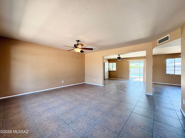 5962 E 25th Street, Tucson, AZ 85711