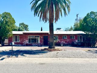 5962 E 25th Street, Tucson, AZ 85711