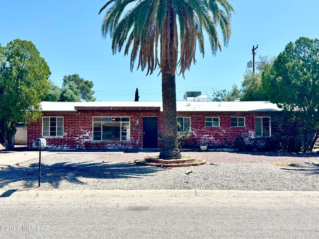 5962 E 25th Street, Tucson, AZ 85711