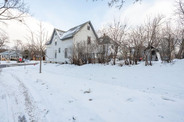 655 Robert Street S, Saint Paul, MN 55107